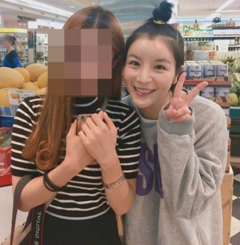 에이미, 동생 결혼식 참석 위해 한국行···인도적 차원 허용