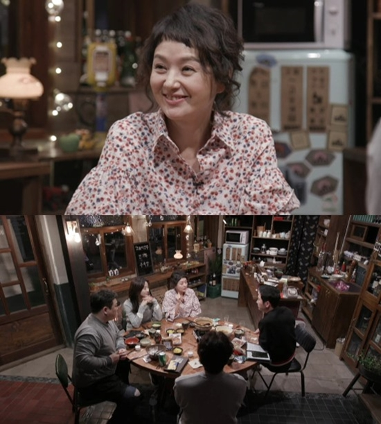 ‘인생술집’ 배종옥 출연. 사진=tvN ‘인생술집’