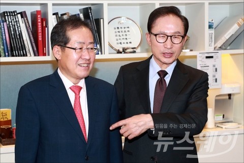 청와대, MB에게 ‘문재인 대통령’ 명의 추석 선물 전달