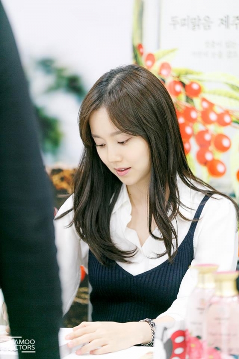 문채원 측 “남친 주장 성적 모욕감 준 네티즌, 법적 대응할 것”