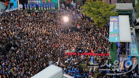 대선 D-8, ‘황금연휴’ 맞은 후보들···전국서 지지 호소