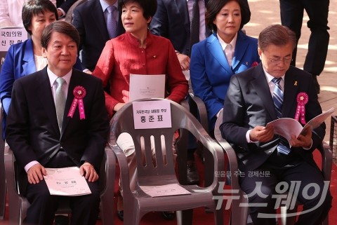 안철수 측, ‘文 아들 특혜채용 의혹’ 두고 막판 맹공