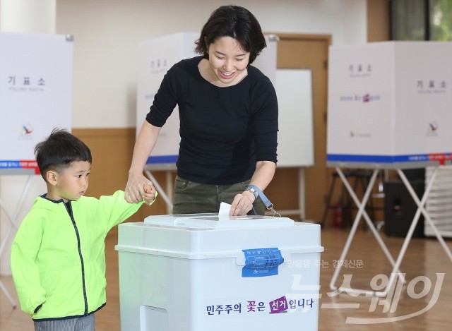 제 19대 대선 투표. 사진=최신혜 기자 shchoi@newsway.co.kr