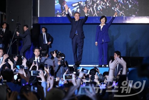  지지율 고공행진의 현주소