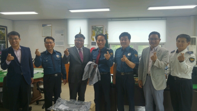 손보협회 호남본부, 담양경찰서에 교통안전물품 전달