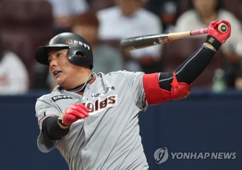 김태균, 72경기 연속 출루···최다 기록 ‘현재 진행형’