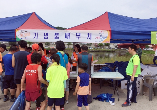 정남진 장흥 전국마라톤대회, 자원봉사자도 함께 뛰었다