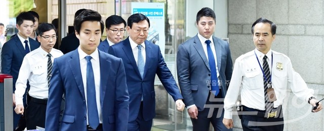 박근혜 전 대통령 첫 공판-박근혜·최순실·신동빈. 사진=이수길 기자 leo2004@newsway.co.kr