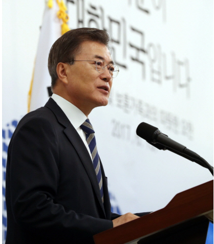 재계, “文대통령, 블라인드 채용 취지 찬성”···현실 가능성은 ‘글쎄’