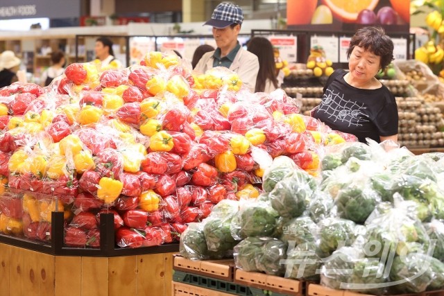6월 소비자물가 2% 안팎 상승세 유지···신선식품 10.5% 증가