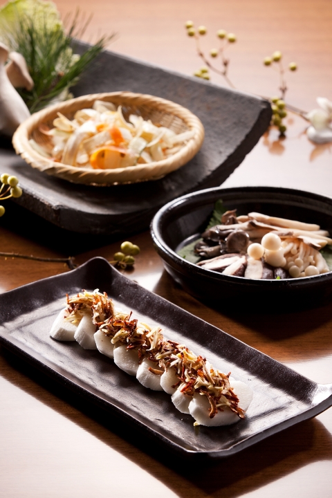 콘래드 서울 레스토랑 제스트, 세계 각국 보양식 선보여