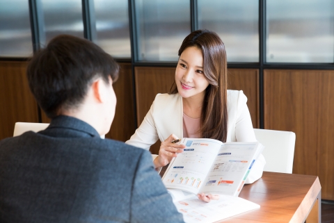 최저연금액 보증하는 변액연금 인기···왜?