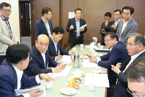 여수․순천․광양시장, 국정기획자문위에 공동청원문 전달