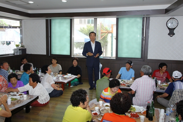 김생기 정읍시장, 정읍애육원 초청 지역주민과의 간담회 참석 기사의 사진