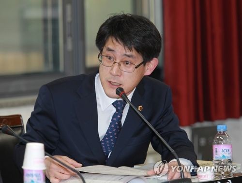 “국민은 레밍”···김학철 의원 사퇴 요구 목소리 나와