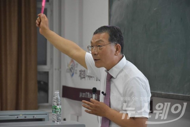 전남독서토론열차학교, 러시아에 울려 퍼진 아리랑 기사의 사진