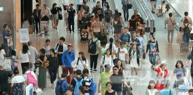 상반기 중국인 관광객 줄고 홍콩·대만·동남아 관광객 늘었다