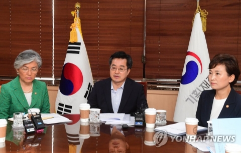 부자증세 이후, 면세자 810만 명은 어떻게?