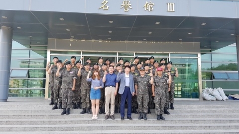 군산대 나의균 총장, 하계 훈련 중인 후보생 격려 방문