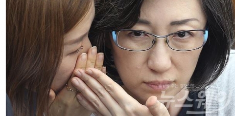 최은영 유수홀딩스 회장, 대한항공 주식 전량 처분···한진家와 결별