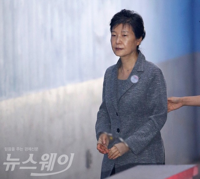 ‘새누리당 공천개입’ 박근혜, 오늘(21일) 2심 선고. 사진=사진공동취재단
