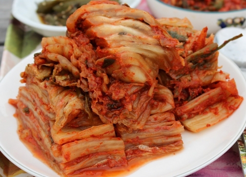 무너지는 김치 독주 체제···춘추전국시대 임박