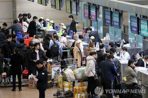 연휴는 계속되는데, 내수 진작은 ‘글쎄’
