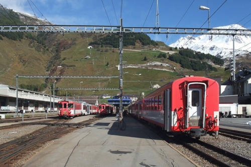 스위스 안데르마트서 열차 충돌···30명 부상
