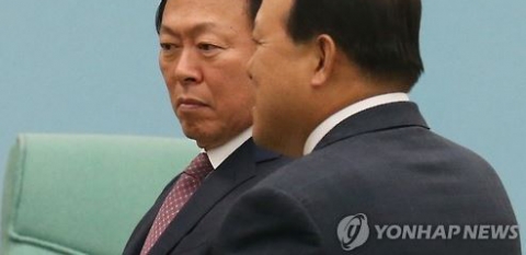  WTO 제소 않겠다며 기업 살리기는 외면