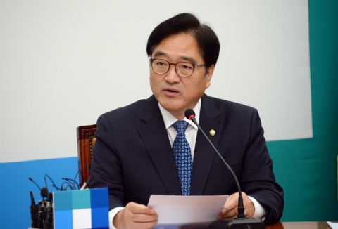 우원식 “최저임금 인상, 문재인정부 핵심정책”