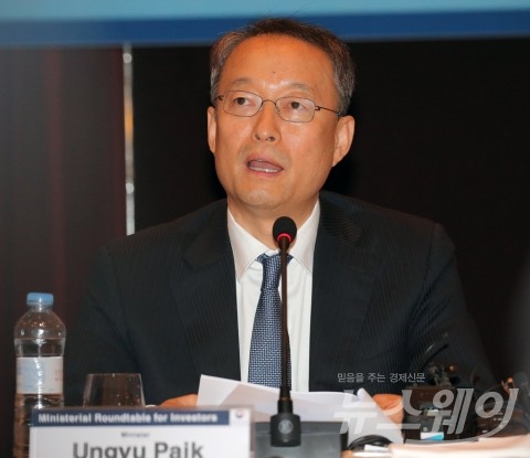 백운규 “사드보복 WTO 제소 카드 활용할 것”
