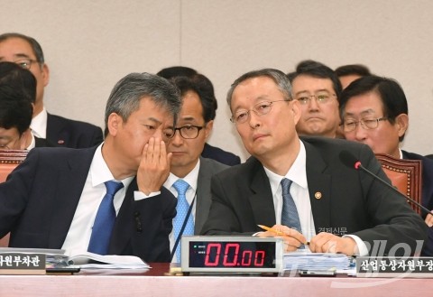 한수원, ‘원전 원가’ 공개 논란···정부 논리와 정반대