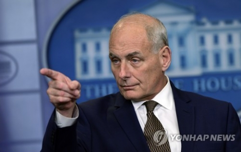 켈리 백악관 비서실장 “北위협 관리가능”···외교해결 강조