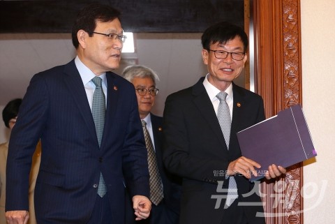 김상조 “독일車 담합, 위법 여부 결론낼 것”