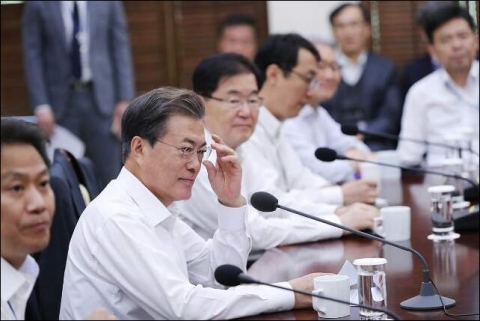 文대통령 ‘원전해체 육성’ 선포했지만··· 기술도 경험도 ‘깜깜’