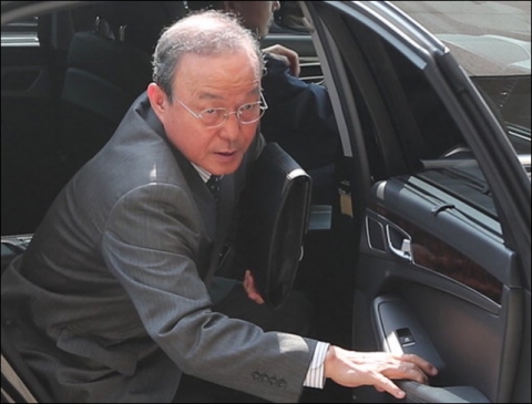 검찰, ‘유엔표결 기권’ 송민순 조사 속도