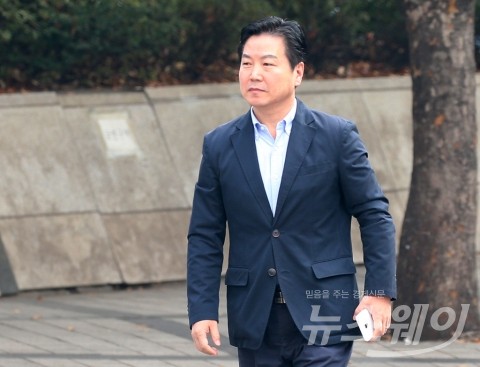 ‘조각 완료’ 문재인 대통령, 홍종학 중기부 장관 임명