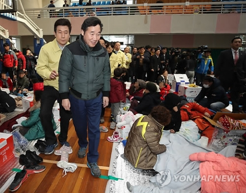 이낙연 총리, 포항 지진 피해현장 방문···“재난안전특별교부세 40억원 집행”