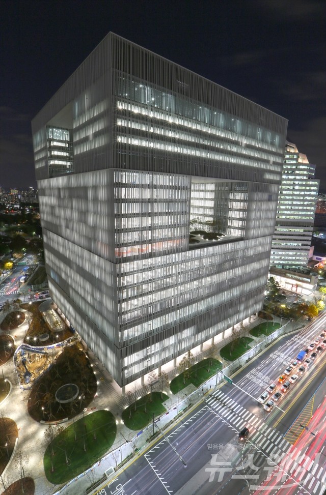 아모레퍼시픽 신용산 사옥. 사진=이수길 기자 leo2004@newsway.co.kr