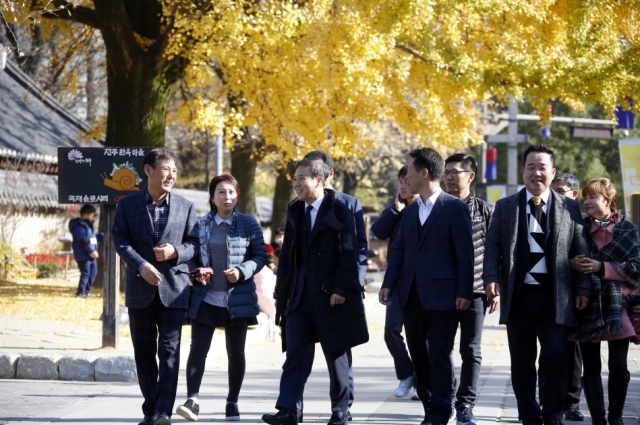 대형트럭 출고 고객에 전주 관광 알린다! 기사의 사진