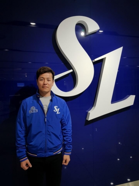 강민호, 삼성과 4년 80억원에 계약···“롯데 팬 사랑 영원히 기억”