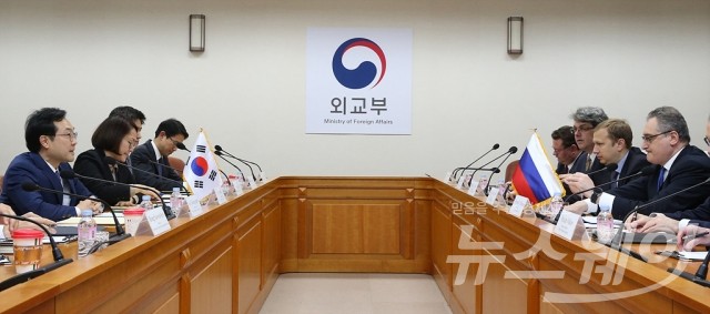 한·러 6자회담 수석대표 협의. 사진=최신혜 기자 shchoi@newsway.co.kr