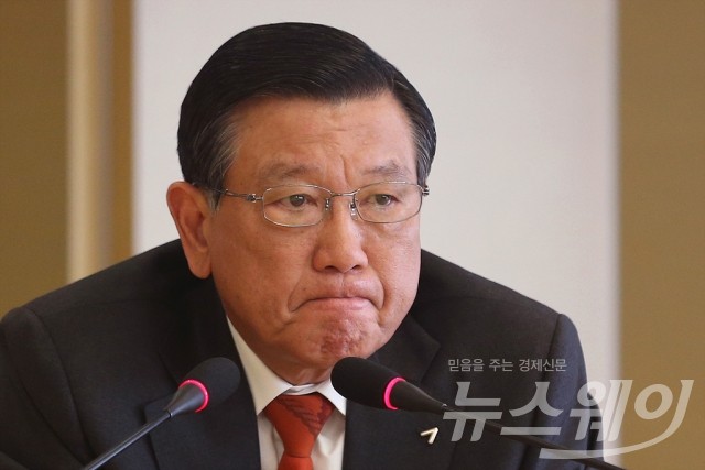 박세창 물러나고 에어부산 팔고···금호아시아나 선택은? 기사의 사진