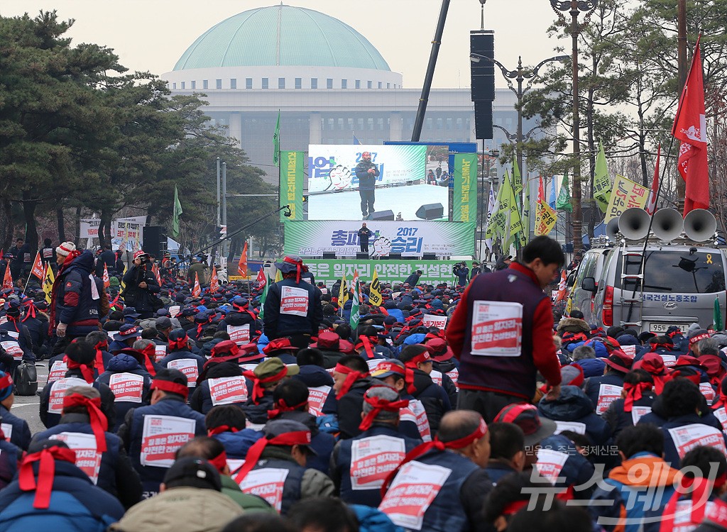 [NW포토]국회 앞에 모인 건설노동자들