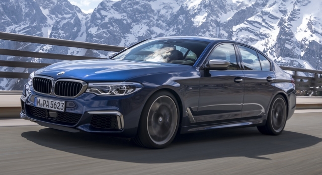BMW 그룹 코리아가 2017년 사상 최대 판매 실적을 기록한 것으로 나타났다. 사진은 지난해 국내 수입차 최다 판매모델 1위를 달성한 BMW 5시리즈. (사진=BMW 그룹 코리아 제공)