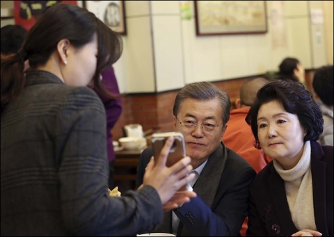 文대통령을 놀라게 한 중국식당의 이것은?