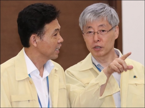 김현철 경제보좌관의 ‘재계 회동’ 추진··· 역대 정권과의 차이는?