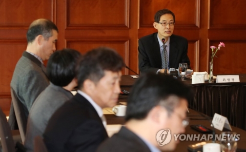 담뱃갑 경고그림 12월 변경···궐련형 전자담배에도 부착 검토