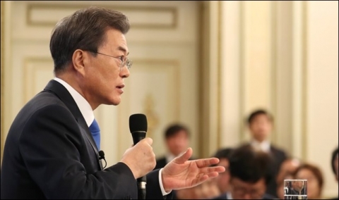 ‘적폐청산→일자리’로 전환된 文정부 국정기조