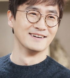 악재 만난 이상혁 옐로모바일 대표의 승부수
